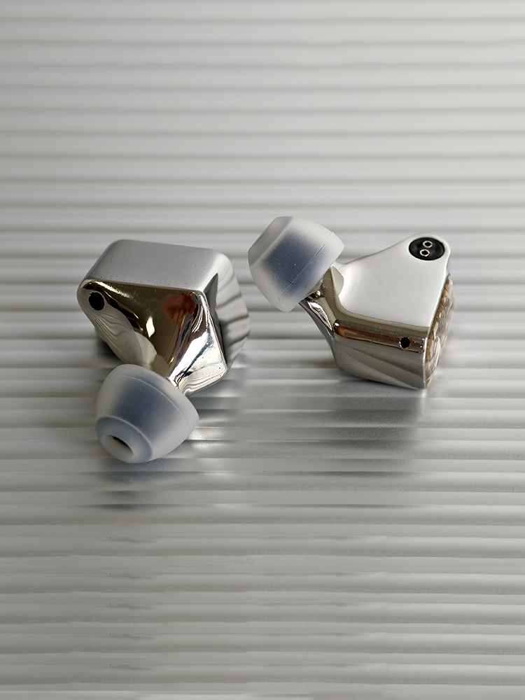 الراقية الديناميكية IEM سماعات - مراجعة In Ear Monitor Iem وسعره